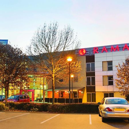 Ramada London North Hotel Edgware Exterior photo